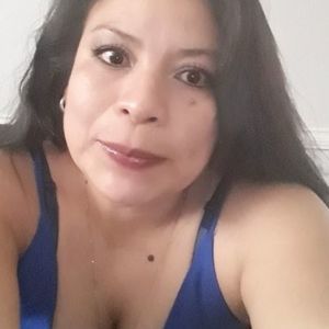 Meet your Posher, Lorena